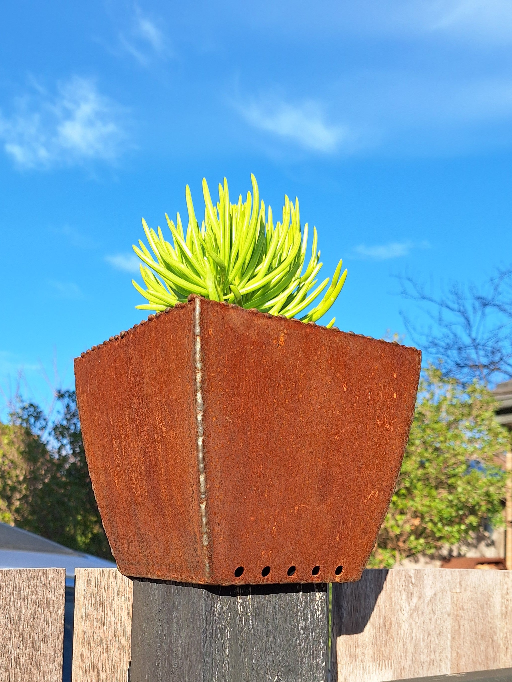 TULIPA Corten Steel Fence Post Planter